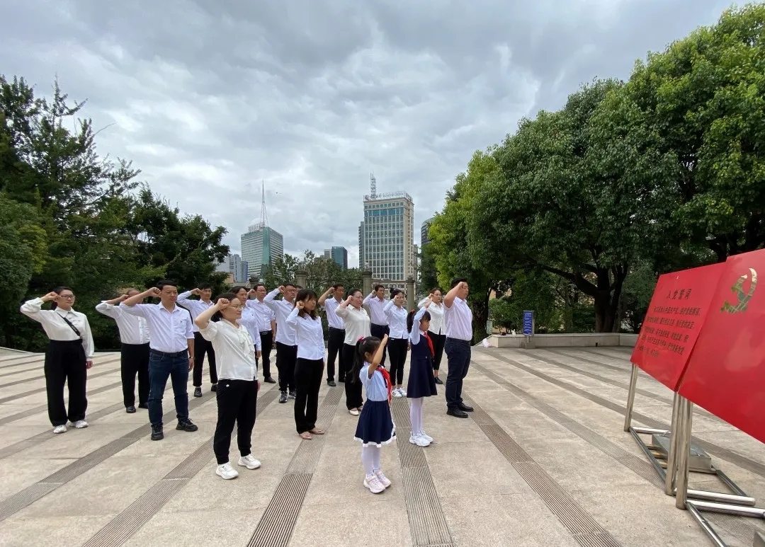 1658801309380577.jpg mmexport1658794680963.jpg