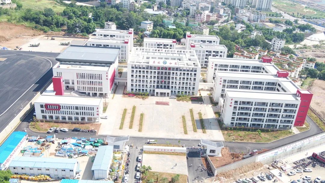 巧家縣第四中學(xué)新校區(qū)正式“啟航”，迎來首批學(xué)生！8.jpg